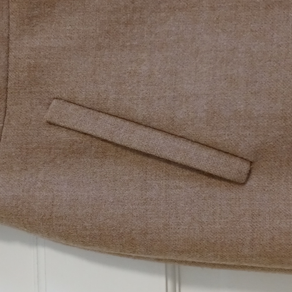 ๐J. Crew๐ - Camel/Tan Wool Skirt - Picture 4 of 11